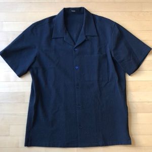 Theory navy seersucker camp shirt